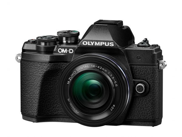 Olympus E M10 Mark Iii Järjestelmäkamera Runko Musta + 14 42 Mm Ez Pannukakkuobjektiivi Musta