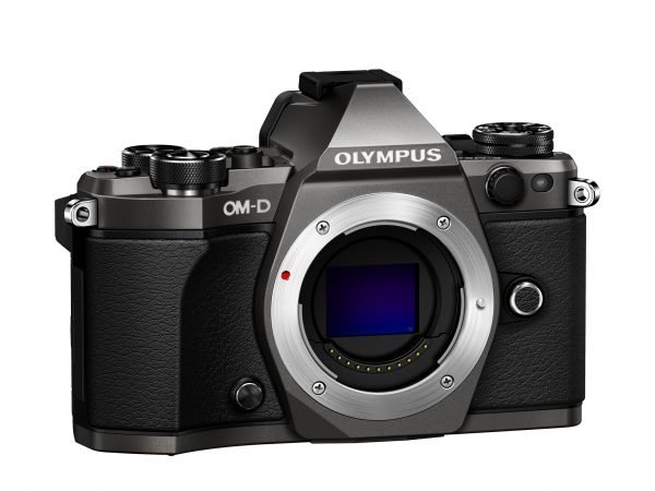 Olympus Om D E M5 Mark Ii Järjestelmäkamera Runko Musta + 12 40mm Pro Musta