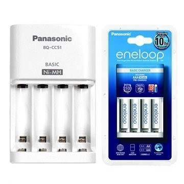 Panasonic BQ-CC51 Akkulaturi & 4 Eneloop AAA Paristoa